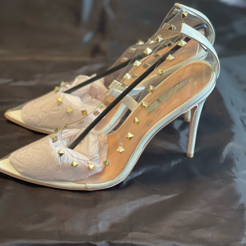 Clear White pump studs